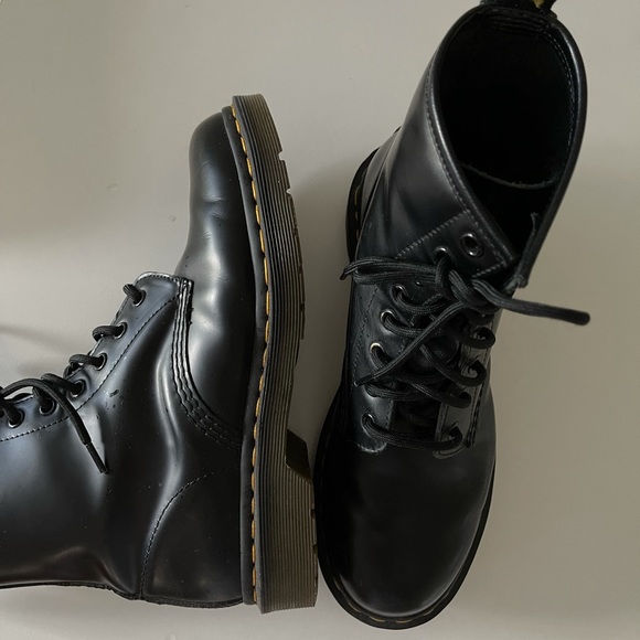 Dr.Martens black boots - Picture 3 of 5